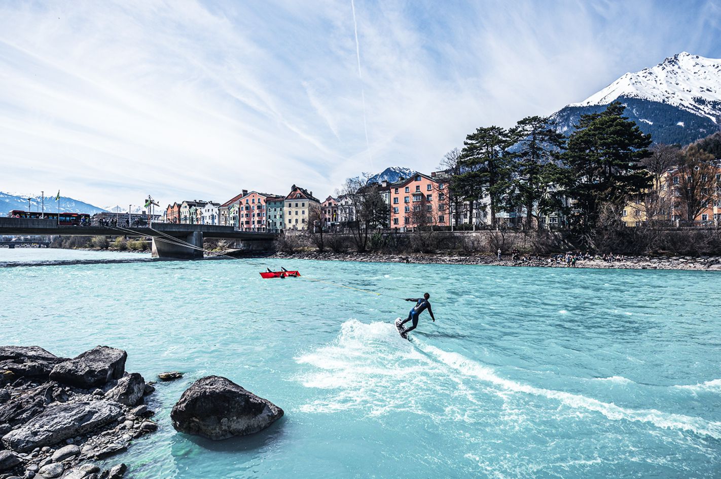 River Surfing in Innsbruck – Fortgeschrittene Session